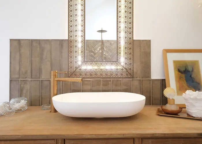 Shandita Bed & Breakfast 3*